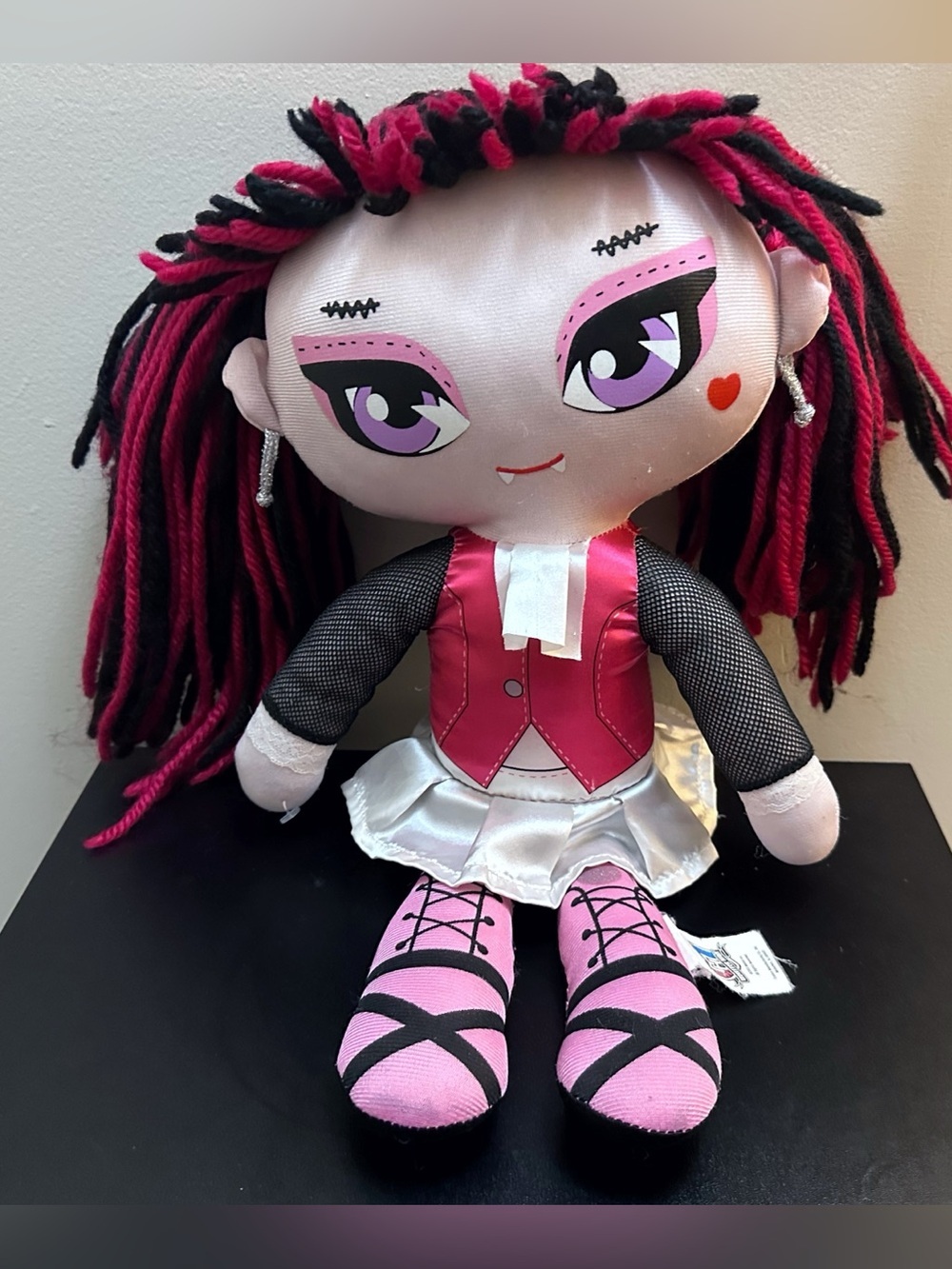 Monster High Rare Y2K Draculaura Goth Vampire Doll Plushie Girls Vintage